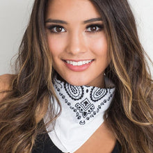 Brand New Women hair accessories 2017 Fashion Bandana Scarf Square Head Female Bandanas Headwear Headbands Women 58*58cm