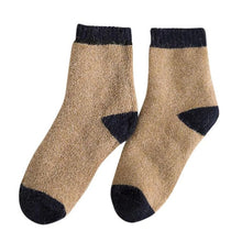 Women Sport Socks Mens Knitted Wool Socks Warm Winter 2017