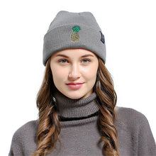 European Style Pineapple Embroidered Men Women Baggy Wool Knit Ski Beanie High Quality Unisex Novelty Hat Fold Thick Female Cap